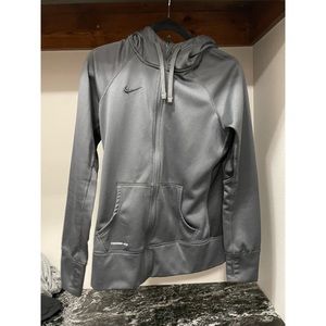 Nike zip up. Therma fit